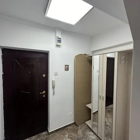 Port View Studio-constanta Daire